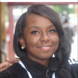 Meet your Posher, Mya